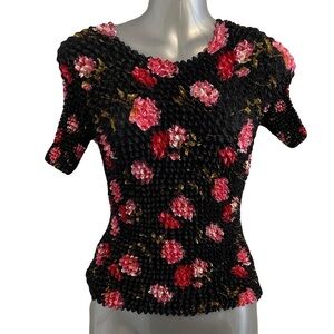 Black Rose Stretch Short Sleeve Top